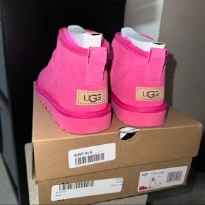 Ugg Classic Ultra Mini Taffy Pink